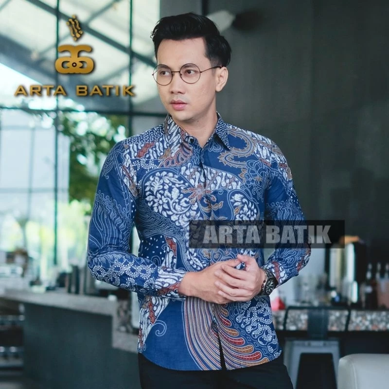 Manil Biru Baju Batik Lengan Panjang Pria Modern Bahan Katun Premium Asli Solo Sragen Lapis Furing Slimfit Casual Formal Seragam Kerja Kantor Kondangan Motif Terbaru Kode AB1001PJ Arta Galeri